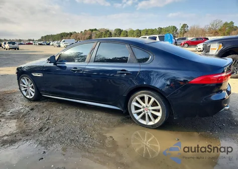 2017 Jaguar Xf R - Sport из США, поврежденный, VIN SAJBL4BV4HCY32209